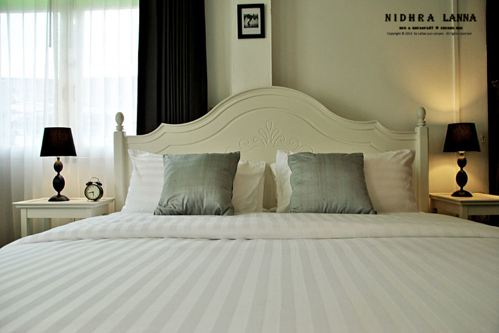 Nidhra Lanna Hotel Chiang Mai Exterior foto